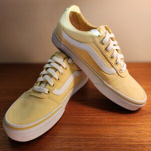 VANS Yellow Old Skool Canvas Sneaker Women (7.0)